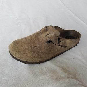 Women's 8.5 Birkenstocks Boston Clog 39